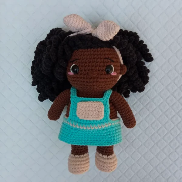 Boneca Amigurumi Alice (Mini Mim Criança)