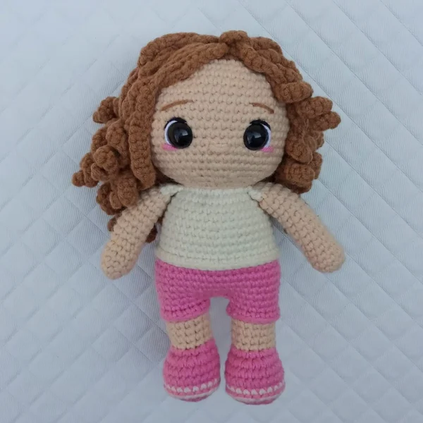 Boneca Amigurumi Sophia (Mini Mim Criança)