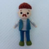 Boneco Amigurumi Renato (Mini Mim Adulto)